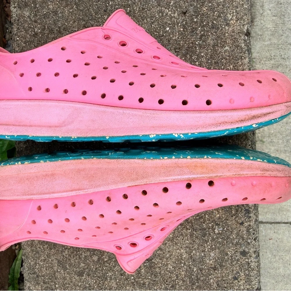 Native Robbie Kids size J1 Pink Slip-On Perforated Water Shoes